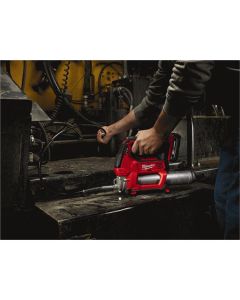 MLW2646-21CT image(7) - Milwaukee Tool M18 Cordless 2-Speed Grease Gun Kit