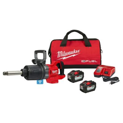MLW2869-22HD image(0) - Milwaukee Tool M18 FUEL 1" D-Handle Ext. Anvil High Torque Impact Wrench w/ ONE-KEY