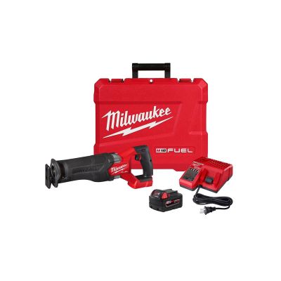 MLW2821-21 image(0) - Milwaukee Tool M18 FUEL SAWZALL Recip Saw - 1 Battery XC5.0 Kit