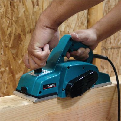 MAK1912B image(0) - Makita 4 3/8" Planer