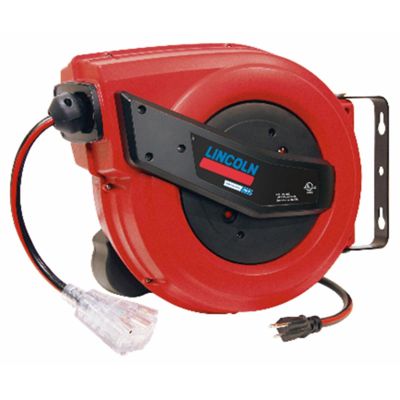 LIN91039 image(0) - Lincoln Lubrication 60' Tri-tap Electric Power Cord Reel