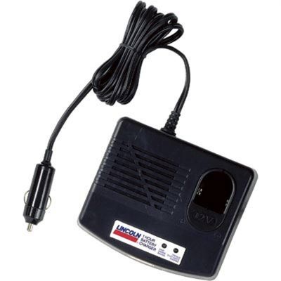 LIN1215 image(0) - Lincoln Lubrication CHARGER 12V FOR 1242/1244 CIGARETTE STYLE END