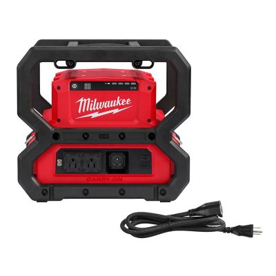 MLW2845-20 image(0) - Milwaukee Tool M18 CARRY-ON 3600W/1800W Power Supply