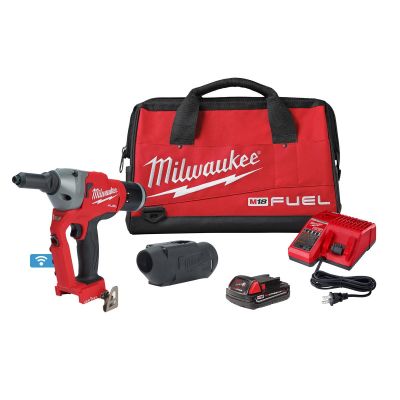 MLW2660-21CT image(0) - Milwaukee Tool M18 FUEL 1/4" Rivet w/OK Kit