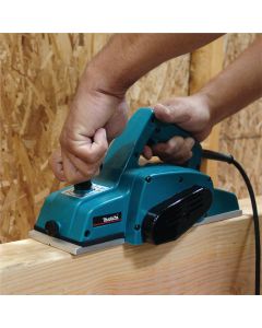 MAK1912B image(0) - Makita 4 3/8" Planer