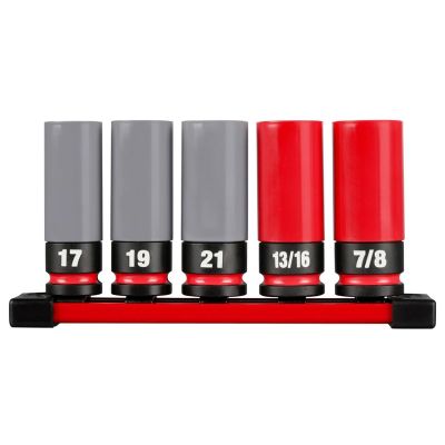 MLW49-66-7831 image(0) - Milwaukee Tool SHOCKWAVE Impact Duty 1/2 Drive SAE & Metric 5PC Lug Nut Wheel Socket Set