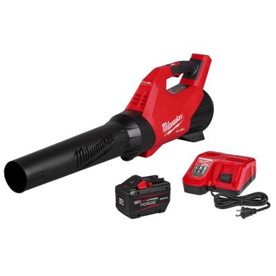 MLW3017-21HD image(0) - Milwaukee Tool M18 FUEL 120 MPH 500 CFM 18V Brushless Cordless Battery Powered Leaf Blower Kit w/12.0 Ah FORGE Battery & Rapid Charger